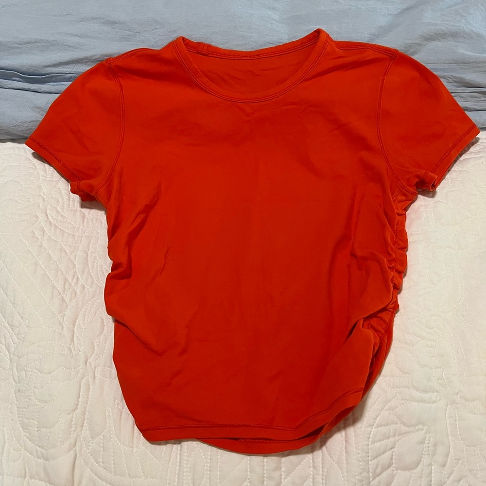 Lululemon orange tee